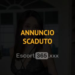 Elena: Ammaliante e Provocante Escort - Cosenza: Annunci Personali, Incontri Erotici, Donna cerca Uomo