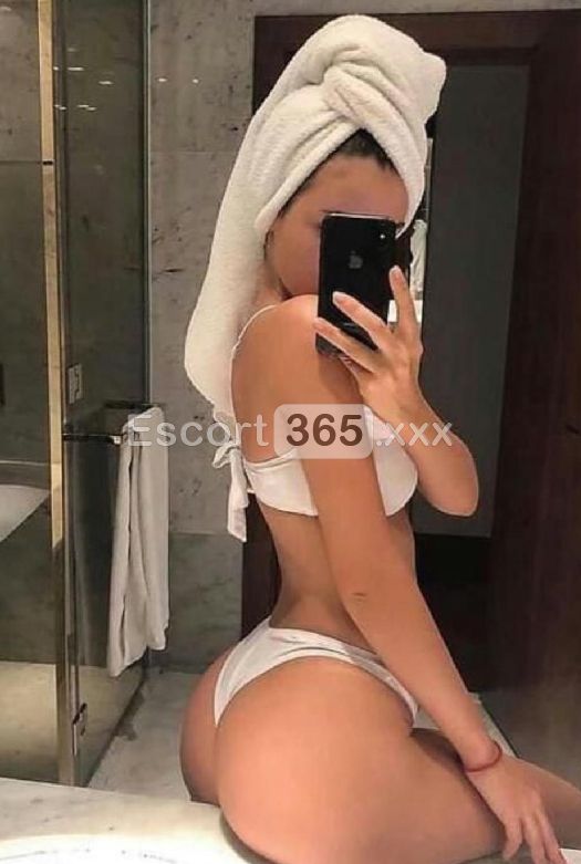 Chiara: Disinibita e Instancabile - Escort a Firenze