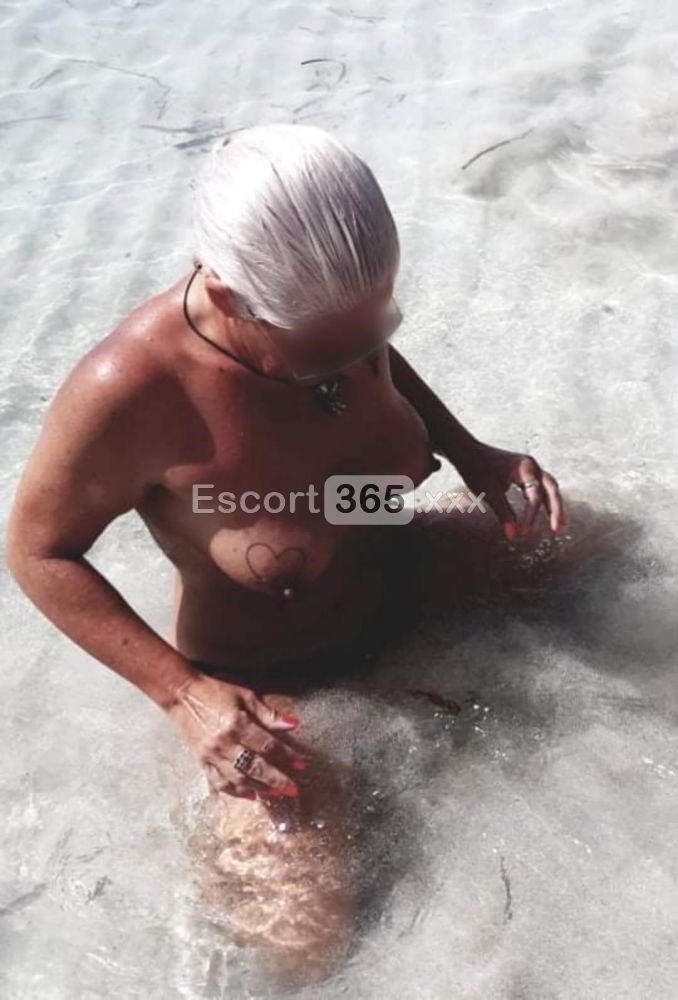 Iris Blonde: Raffinata e Discreta - Escort a Treviso - Foto 8