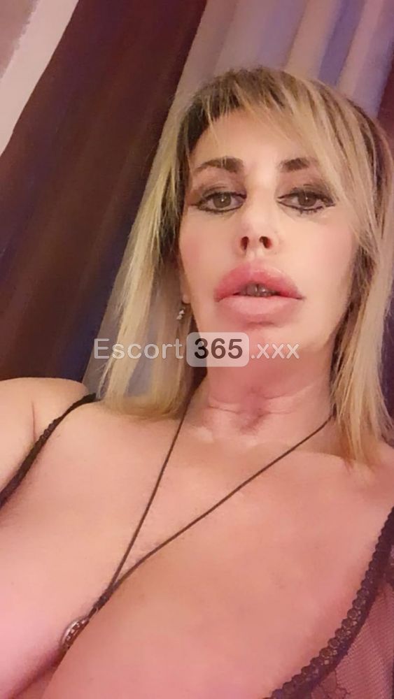 Manuela: Italiana Sensuale - Escort a La Spezia - Foto 2