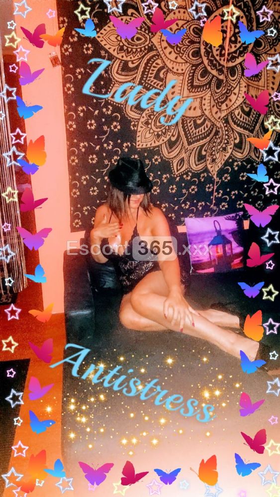 Lady AntiStress: Gentile e Glamour - Massaggi Erotici a Monza - Foto 10