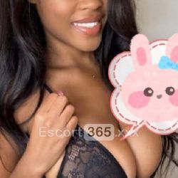 Olenka: Snella e Tonica Pornostar e PSE - Foggia: incontri con le dive del cinema hard