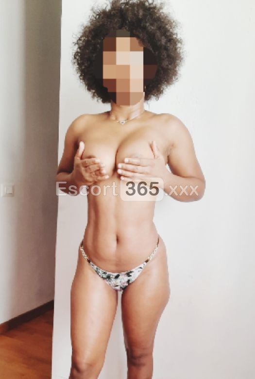 Marta: Caliente e Coinvolgente - Massaggi Erotici a Milano