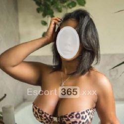 Jessica: Raffinata e Passionale Escort Bolzano / Bozen: annunci, incontri e recensioni reali di Vip Escort, Escort, Pornostar, Trans, Massaggi, Mistress, Coppie e Orientali.