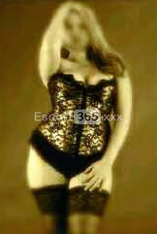 Perla: Sensoriale - Massaggi Erotici a Bologna