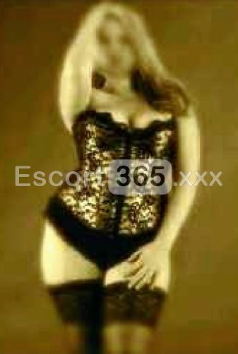Perla: Sensoriale - Massaggi Erotici a Bologna - Foto 1