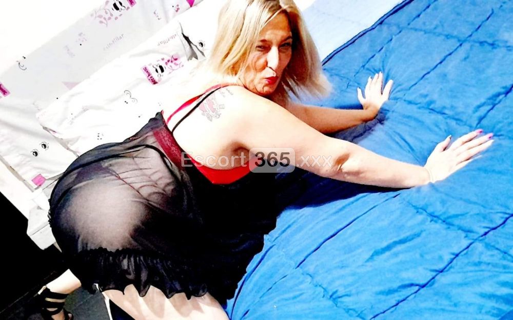 Lina: Matura e Passionale - Escort a Napoli - Foto 1