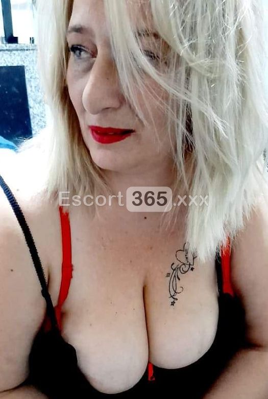 Lina: Matura e Passionale - Escort a Napoli