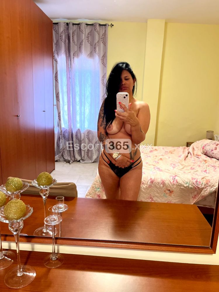 Nicol: Sensuale e Avvolgente - Escort a Monopoli - Foto 2