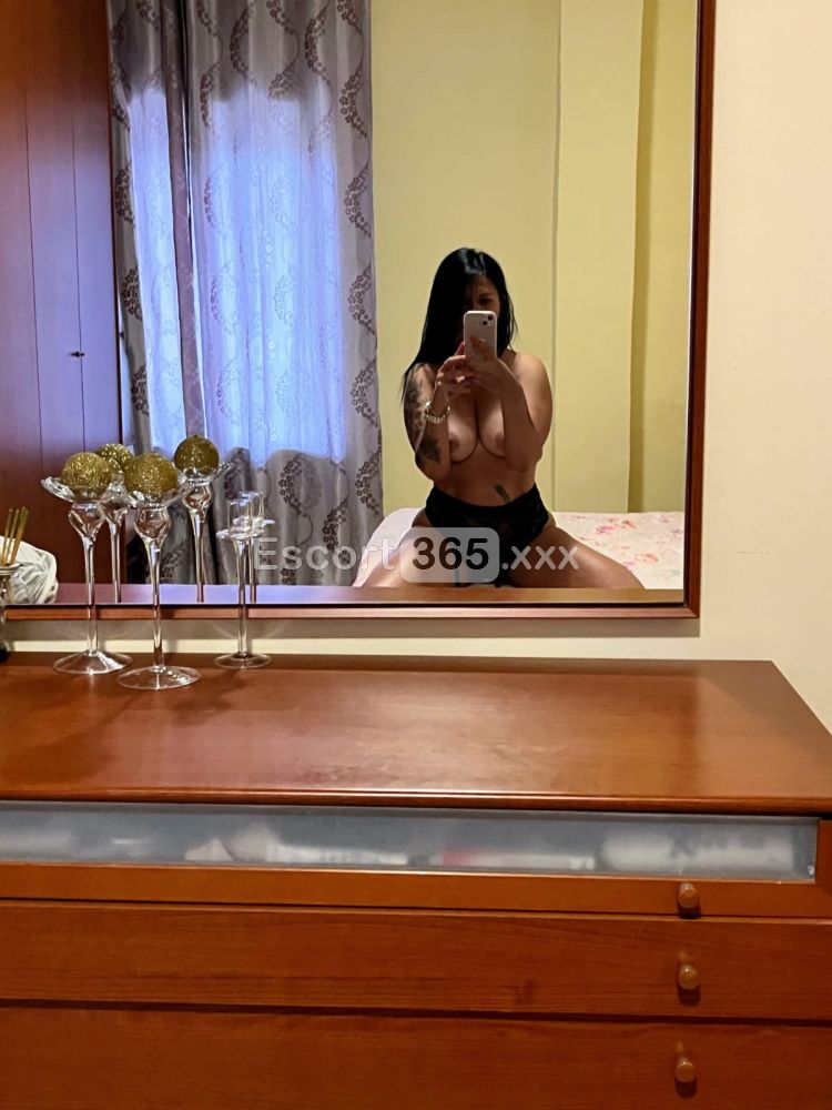 Nicol: Sensuale e Avvolgente - Escort a Monopoli - Foto 4
