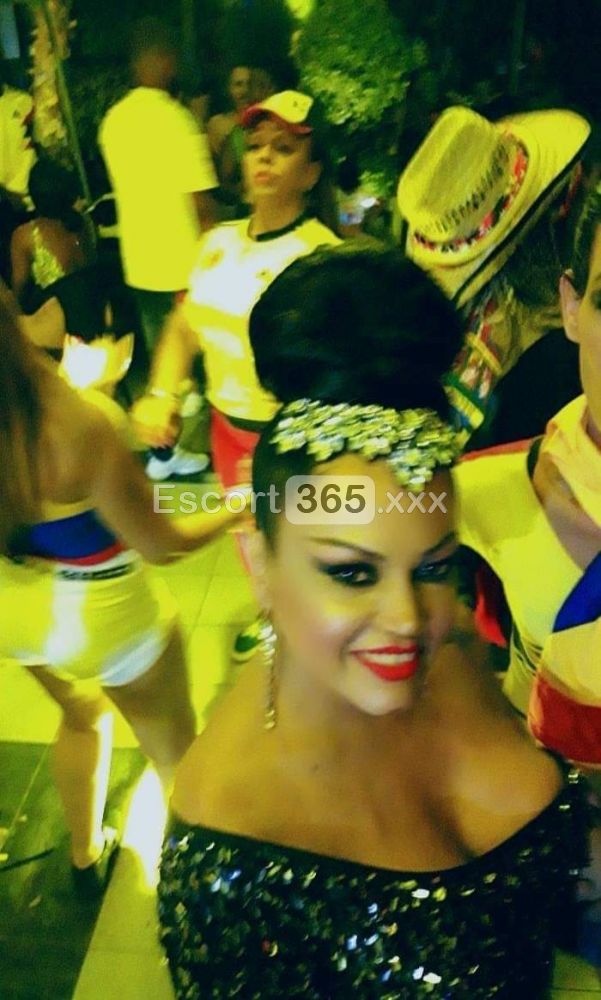 Jennifer Pornostar: Insaziabile - Pornostar a Pescara - Foto 11