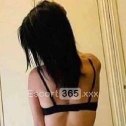 Daria: Autentica e Maialona Escort Reggio nell'Emilia: annunci, incontri e recensioni reali di Vip Escort, Escort, Pornostar, Trans, Massaggi, Mistress, Coppie e Orientali.