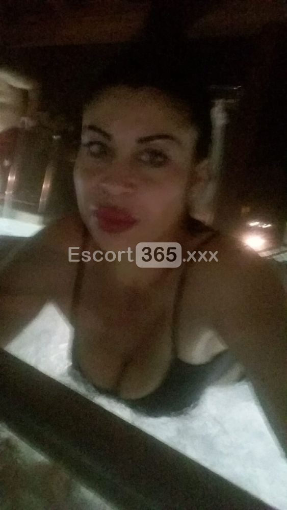 Sofia Bomber Pornostar - Pornostar a Aprilia - Foto 12