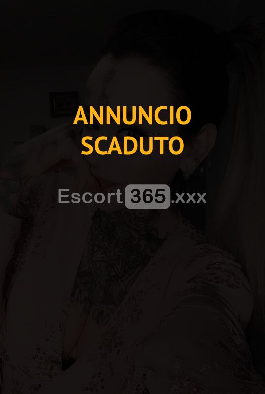 Korinha Pornostar: Tatuata e Distinta - Pornostar a Roma