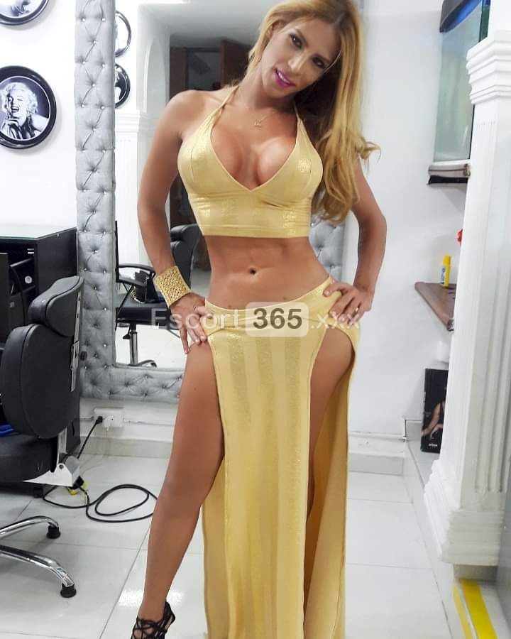 Katalina Santana: Spudorata e Inarrestabile - Trans a Palermo - Foto 40