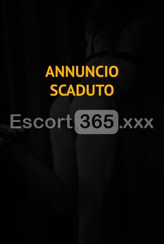 Carola: Elegante e Premurosa - Escort a Catania - Foto 3