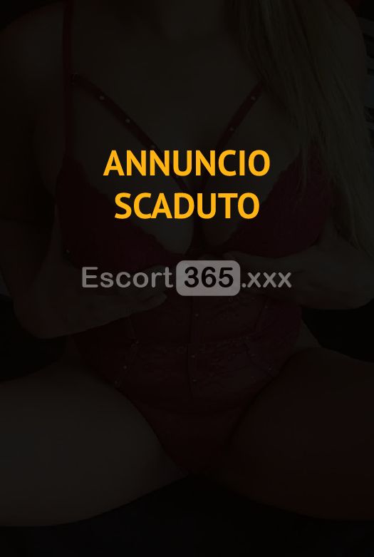 Mia: Raffinata e Intraprendente - Escort a Riccione
