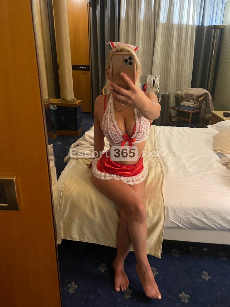 Mya Top Escort: Estrosa e Affettuosa - Vip Escort a Milano - Foto 4