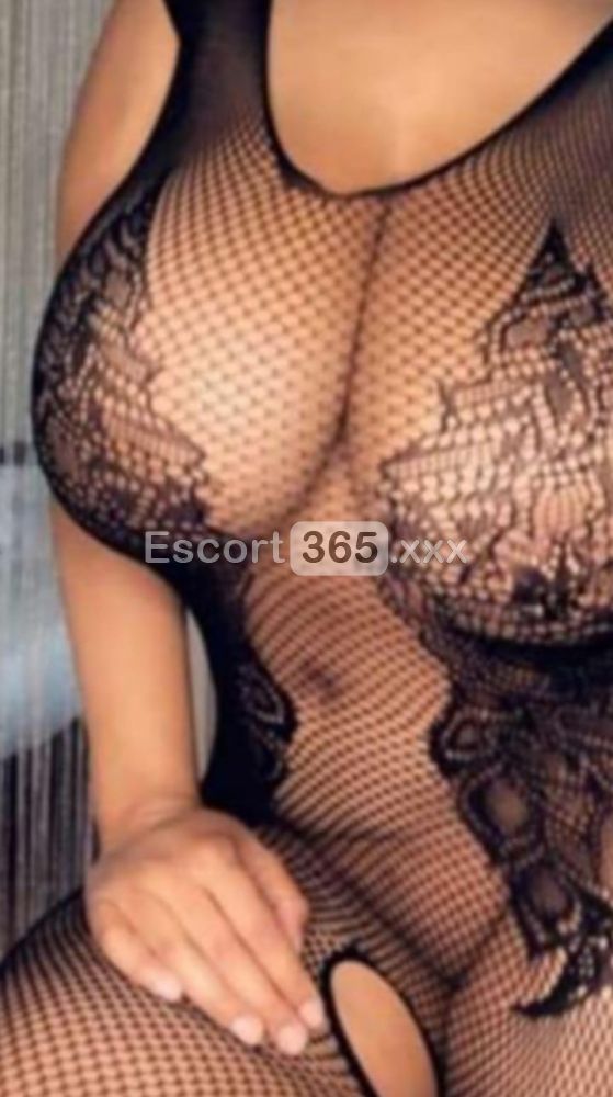 Mia Tettona Latina: Irresistibile e Calda - Escort a Milano - Foto 3