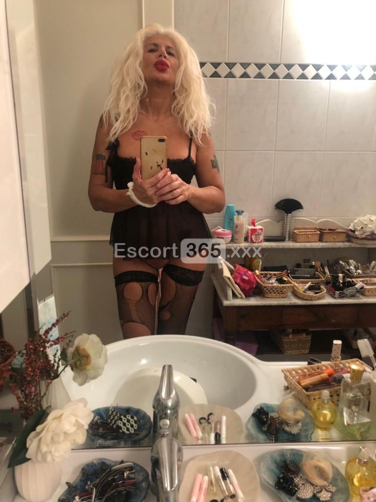 Carlotta: Italiana Audace e Versatile - Escort a Piacenza - Foto 10