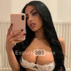 Valentina: Esplosiva e Raffinata Escort Martinsicuro: annunci, incontri e recensioni reali di Vip Escort, Escort, Pornostar, Trans, Massaggi, Mistress, Coppie e Orientali.