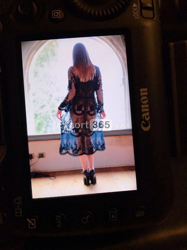 Chiara Lamberti - Vip Escort a Milano - Foto 11