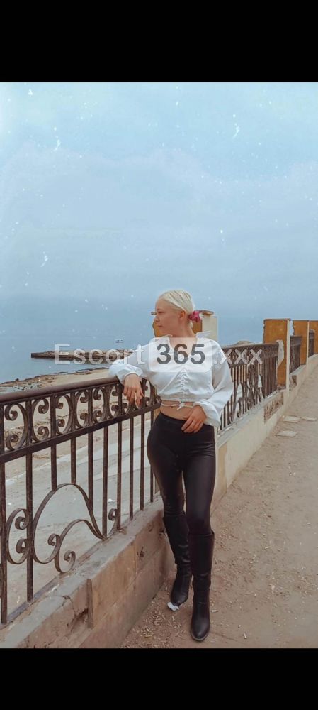 Angela: Raffinata e Solare - Escort a Milano - Foto 1