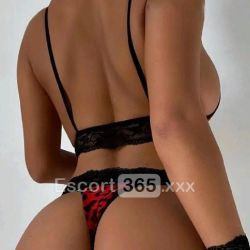 Ilaria: Sensuale e Rilassante Escort Peschiera del Garda: annunci, incontri e recensioni reali di Vip Escort, Escort, Pornostar, Trans, Massaggi, Mistress, Coppie e Orientali.