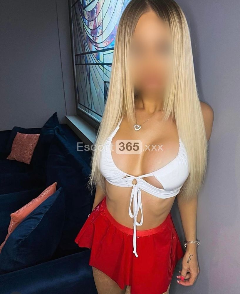 Lory: Piccante e Avvenente - Escort a Piacenza - Foto 4