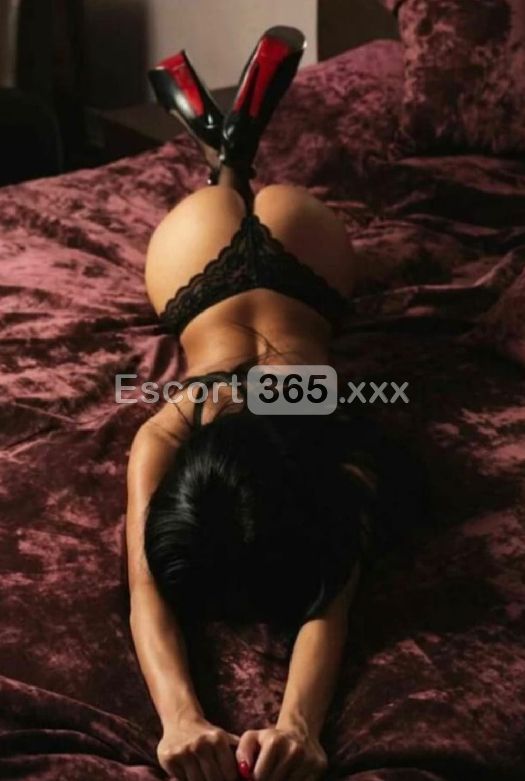 Iasmina (19 anni): Nuova Stella - Escort a Rimini
