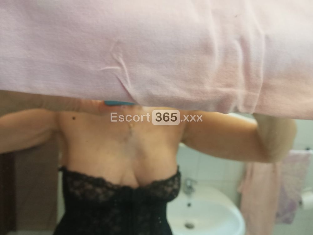 Laura: Milf Italiana Disinibita - Escort a Palermo - Foto 5