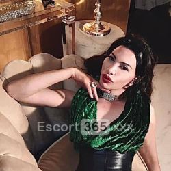 Alessia: Top Trans Di Lusso A. e P. Escort Martina Franca: annunci, incontri e recensioni reali di Vip Escort, Escort, Pornostar, Trans, Massaggi, Mistress, Coppie e Orientali.