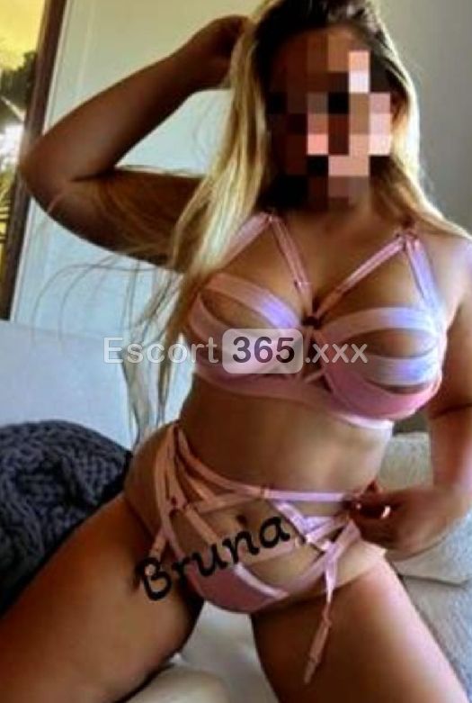 Bruna Prosperosa: Elegante e Formosa - Escort a Gallarate