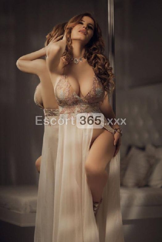 Alesia: Sexy e Irresistibile - Escort a Pordenone