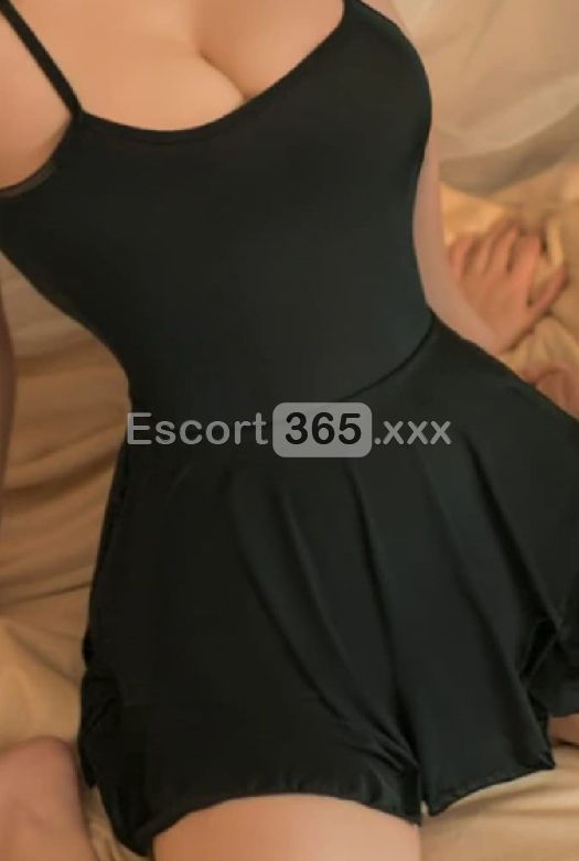 Giada Massaggi: Vellutata e Sapiente - Massaggi Erotici a Foggia