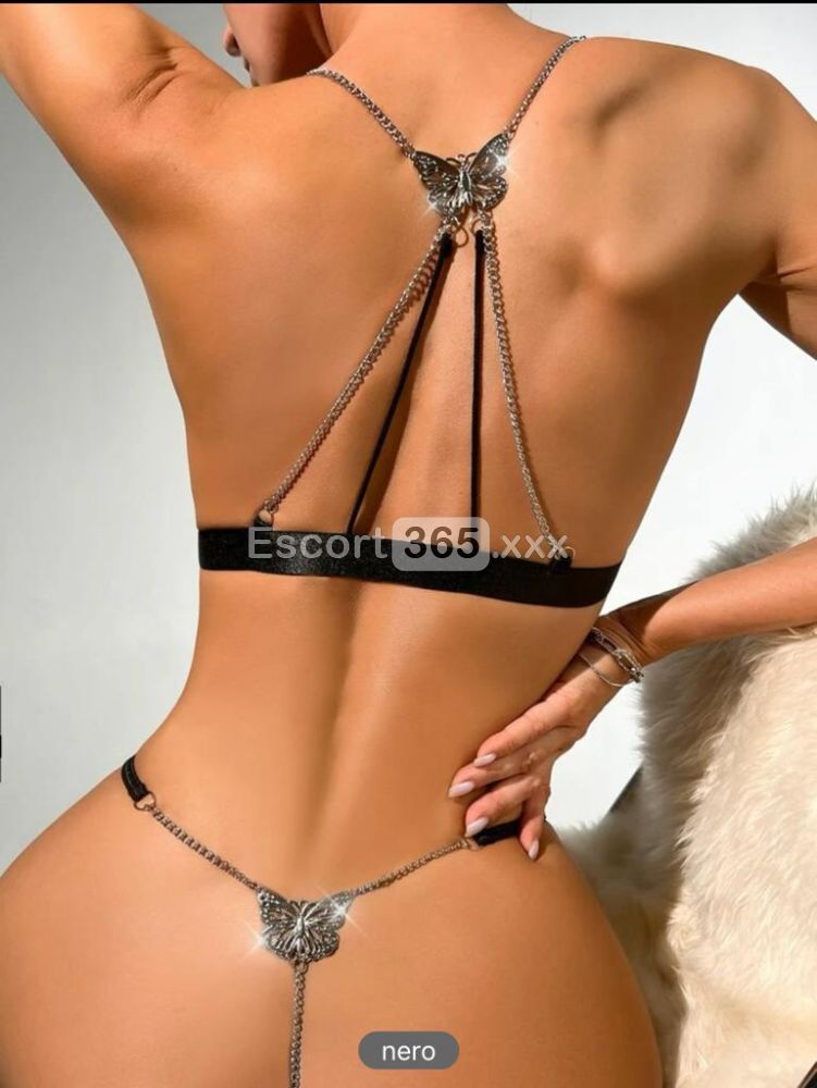 Alessia Massaggi - Massaggi Erotici a Bassano del Grappa - Foto 2