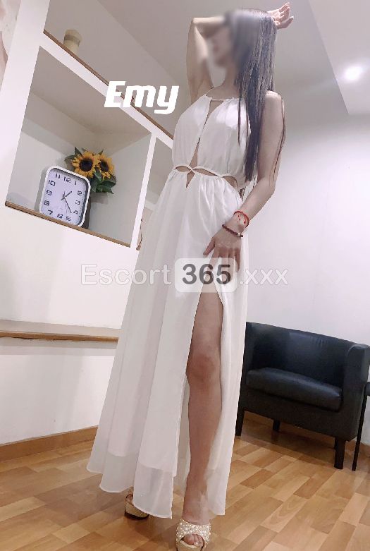 Azzurra, Lucky, Emy, Massaggiatrici - Massaggi Erotici a Milano