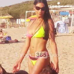 Jasmin: Eclettica e Memorabile Escort Prato: annunci, incontri e recensioni reali di Vip Escort, Escort, Pornostar, Trans, Massaggi, Mistress, Coppie e Orientali.