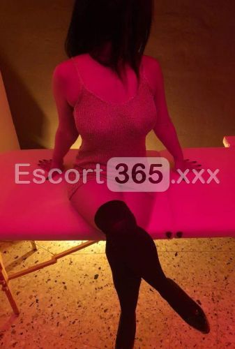 Wei Bravissima Massaggiatrice - Massaggi Erotici a Udine - Foto 6