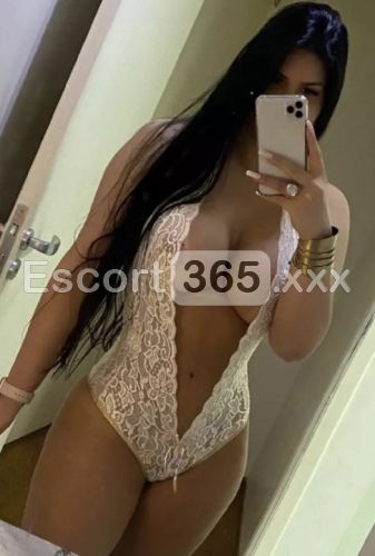 Kesia: Armoniosa e Suggestiva - Massaggi Erotici a Roma - Foto 4