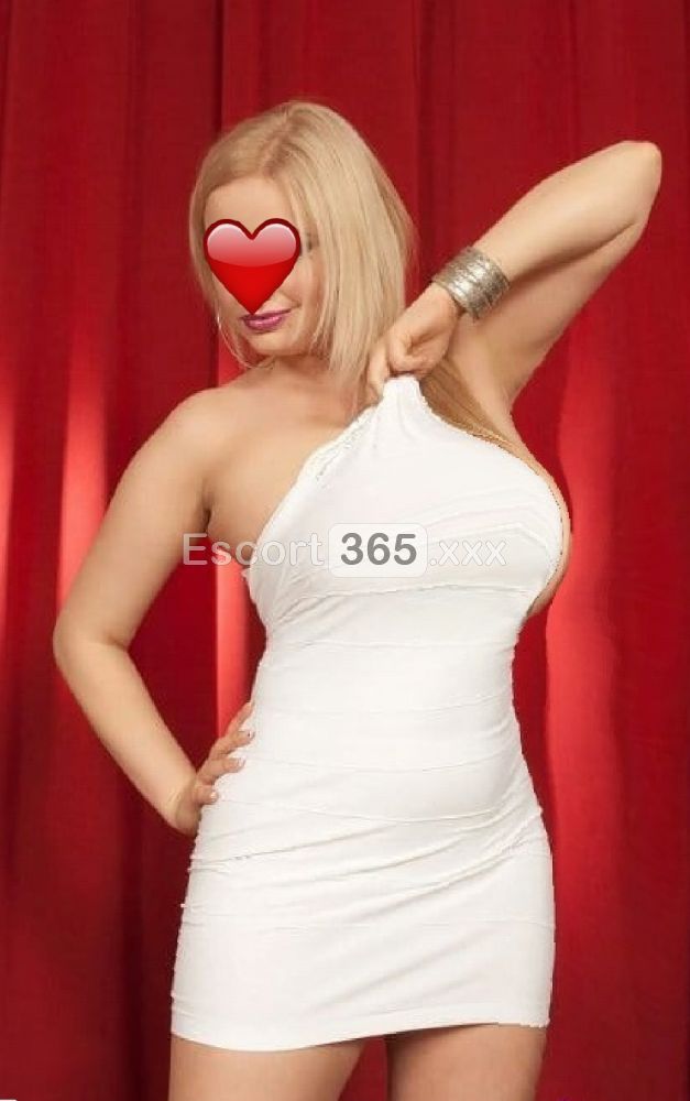 Sandra: Sensuale - Massaggi Erotici a Civitanova Marche - Foto 6