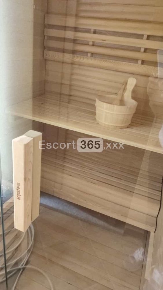 Gina: Sapiente e Distinta - Massaggi Erotici a Olbia - Foto 11