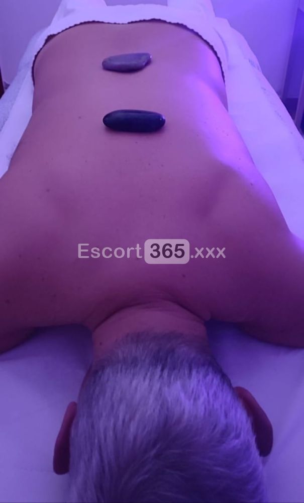 Gina: Sapiente e Distinta - Massaggi Erotici a Olbia - Foto 23