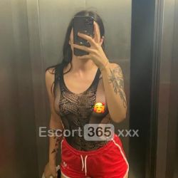 Lavinia: Spettacolare e Audace Escort Modena: annunci, incontri e recensioni reali di Vip Escort, Escort, Pornostar, Trans, Massaggi, Mistress, Coppie e Orientali.