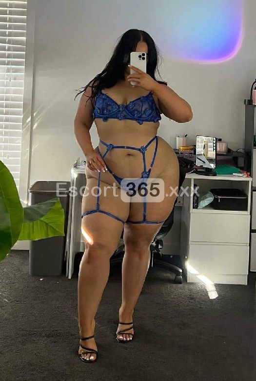 Samantha: Travolgente e Affettuosa - Escort a Conegliano