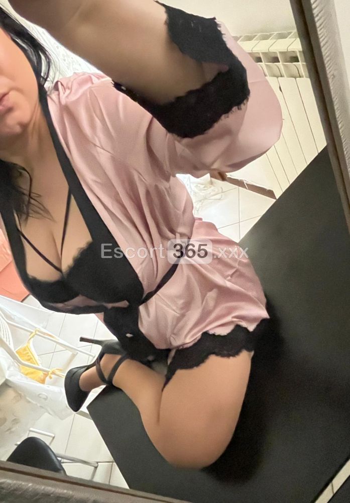 Ira: Fascino Esotico - Escort a Desenzano del Garda - Foto 4