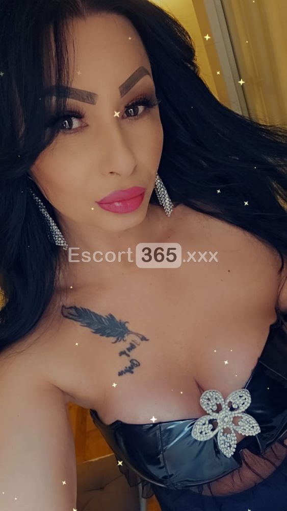 Jennifer: Affascinante e Rilassata - Vip Escort a Bergamo - Foto 5