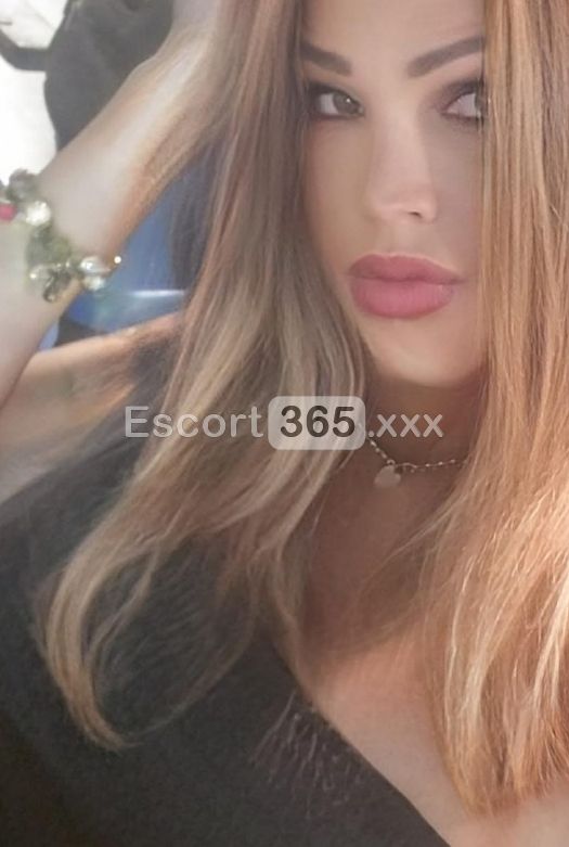 Isabella: Giovanissima e Arrapante - Escort a Montemarciano - Foto 11