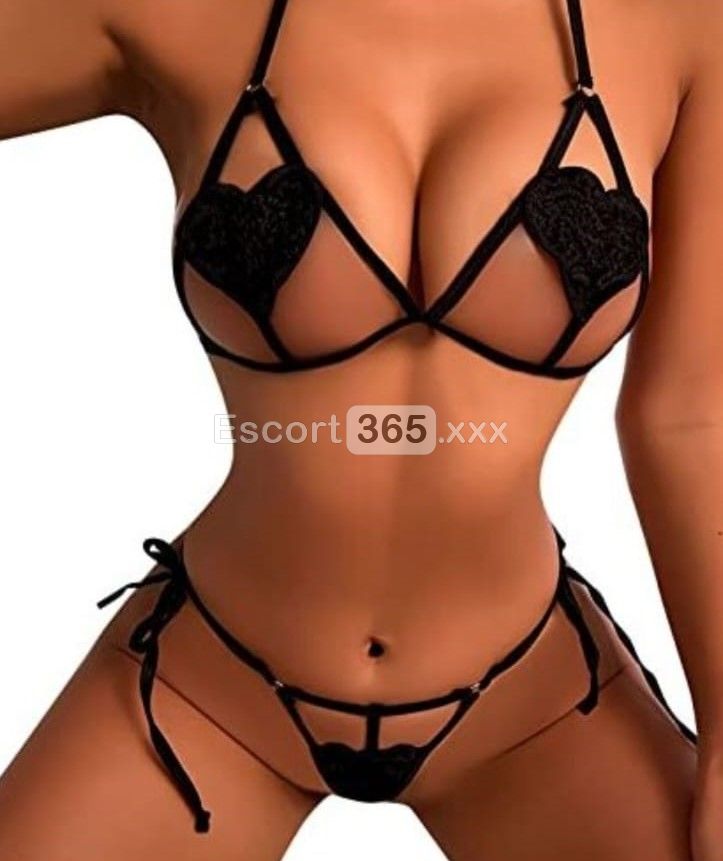 Debora: Passionale e Sensuale - Escort a Ladispoli - Foto 3