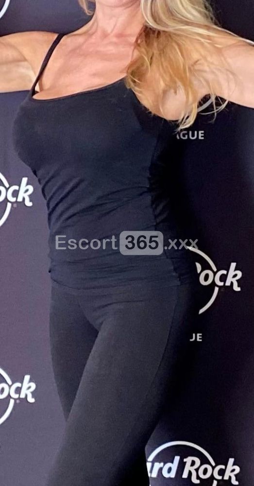 Eleonora: Bionda Italiana D'Elite - Escort a Milano - Foto 10